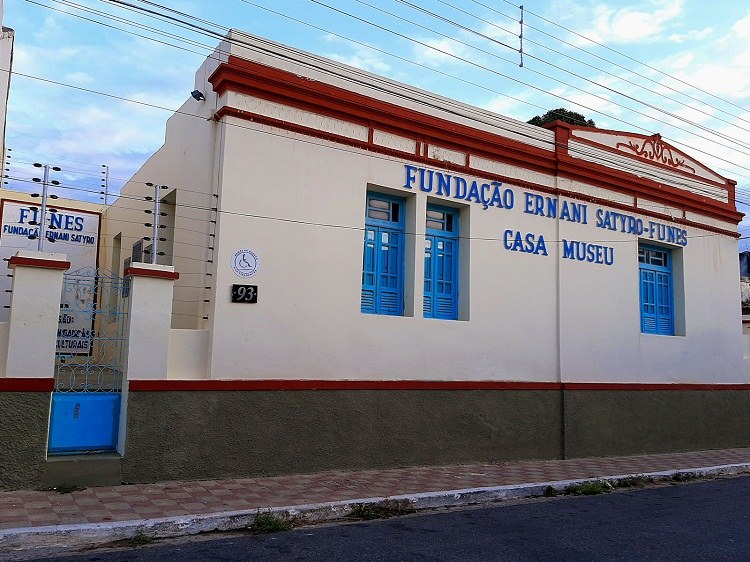 Funes - Vanessa Oliveira Divulgação.jpg
