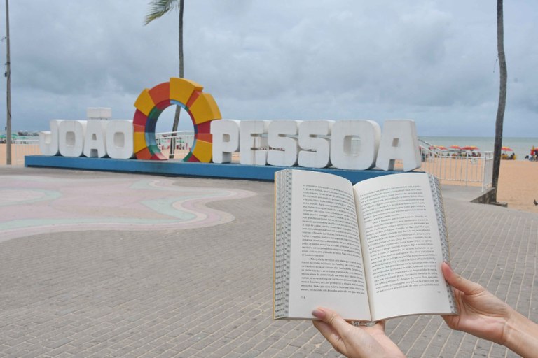 2025.07.07_consumo de livros em joao pessoa © Roberto Guedes (1).JPG