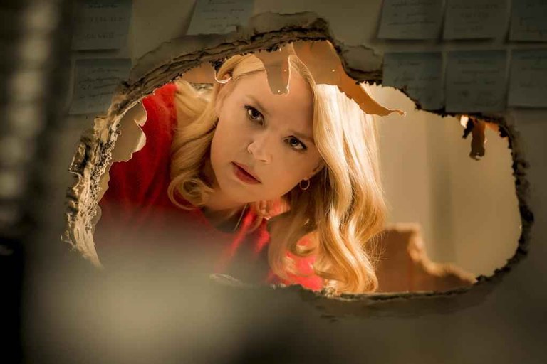 31.01 - Mostra de Cinema Francês - Adieu Les Cons.jpg