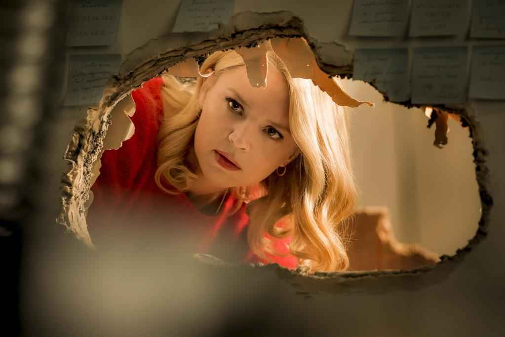 31.01 - Mostra de Cinema Francês - Adieu Les Cons.jpg
