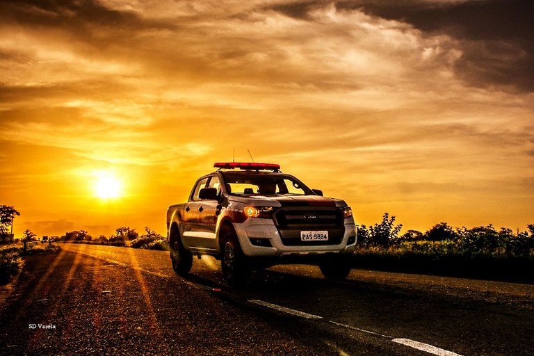 15-11-2017-policial.jpg