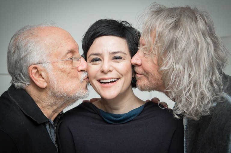 Fernanda Takai, Roberto Menescal e Marcos Valle