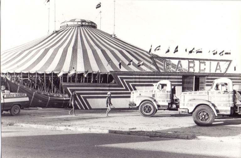 Circo garcia  - pub 19870531.jpg