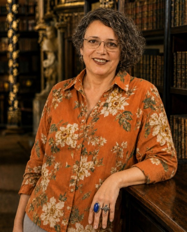Carla Mary.jpeg