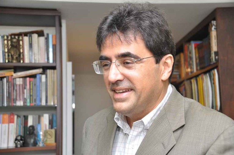 thelio_farias_escritor_pedro_americo_fabiana_veloso (13).jpg
