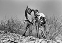 Vladimir com Manuel Clemente em set de Sarue, foto Walter Carvalho - mais baixa.jpg