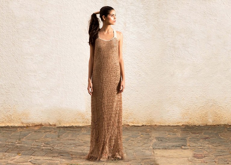 Natural_Cotton_Color_Vestido_Rede_De_Pesca_1800px.jpg