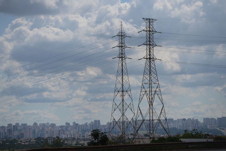 Linha_FRP_AgenciaBrasil.jpg