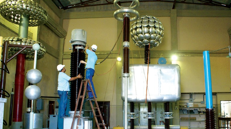 Laboratrio_de_Alta_Tenso_UFCG2 - Luis Fontes_MEC.jpg