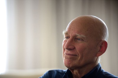 Fotógrafo e ambientalista Sebastião Salgado é fundador do Instituto Terra