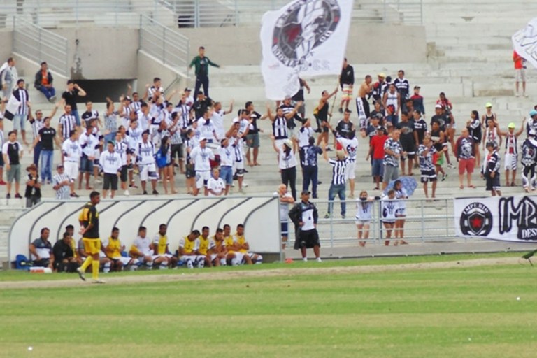 torcida.jpg