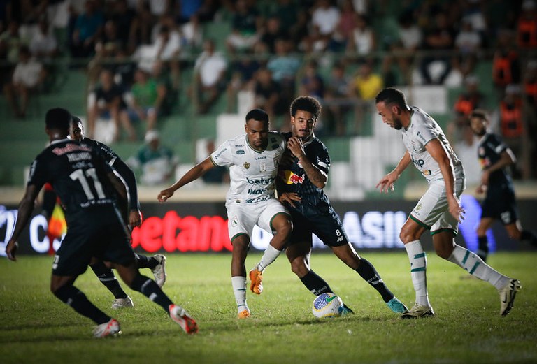 Red-Bull-Bragantino-encara-o-Sousa-na-Copa-do-Brasil.jpg Red-Bull-Bragantino-encara-o-Sousa-na-Copa-do-Brasil.jpg