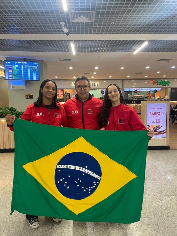 Yasmin - Joao Neto -Alice ARQUIVO PESSOAL.jpeg