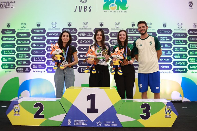 Jubs-pódio-feminino-individual-_1_.jpg