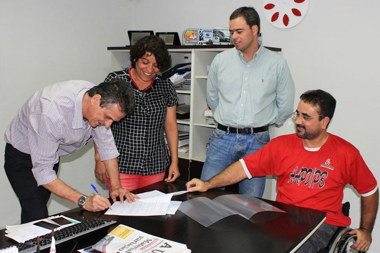pbgas apoia gasquete sobre rodas foto simony cesar (1).jpg pbgas apoia gasquete sobre rodas foto simony cesar (1).jpg
