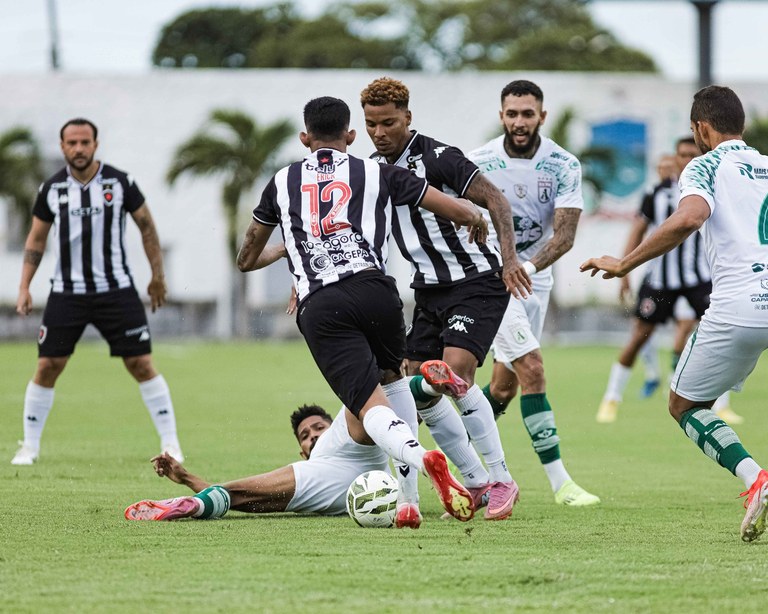 Foto João Neto Botafogo.jpg