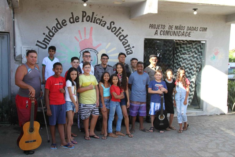 PROJETO SOCIAL POLICIA MILITAR-F-ORTILO ANTÔNIO (9).jpg