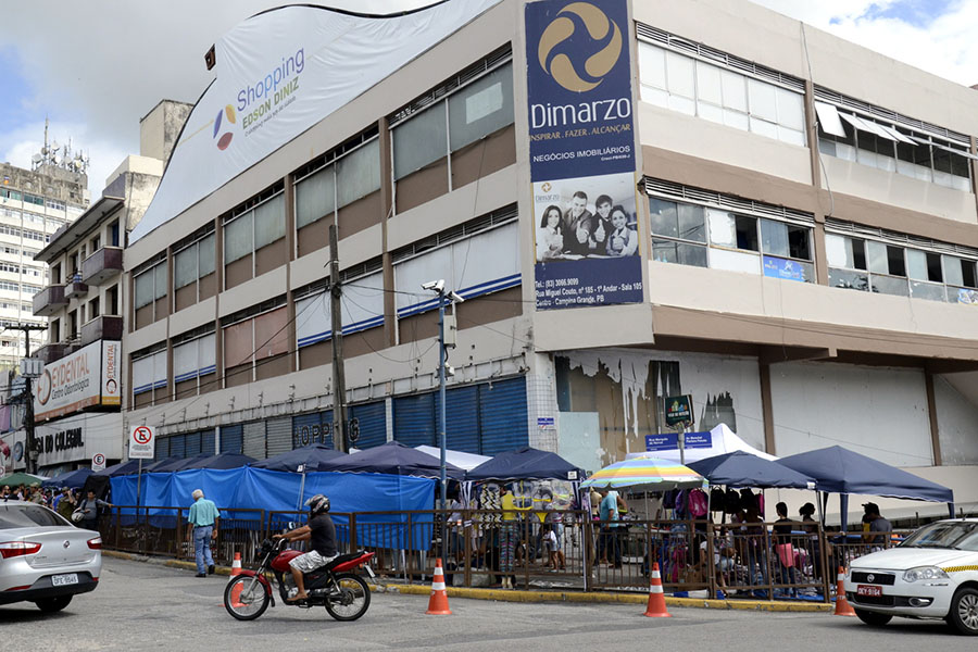 interdição shopping cg cláudio góes.jpg