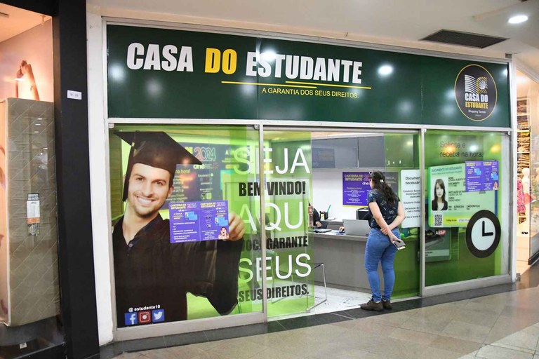 carteira_de_estudante-foto-edson_matos  (1).jpg