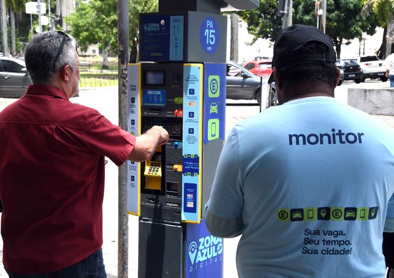 Mudanças na Zona Azul_F. Evandro (8).JPG Mudanças na Zona Azul_F. Evandro (8).JPG