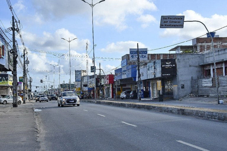 2021.11.02_avenidas sem arvores_avenida cruz das armas © roberto guedes (29).JPG