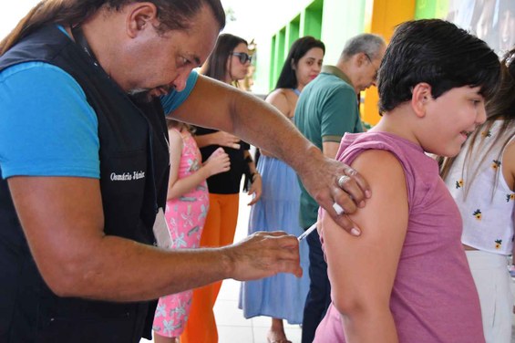 2024.02.19_vacinação dengue © roberto guedes (44).jpg 2024.02.19_vacinação dengue © roberto guedes (44).jpg