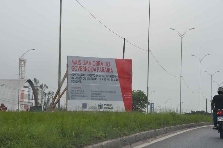 2023.08.14_viaduto bairro das industrias © roberto guedes (9).jpg