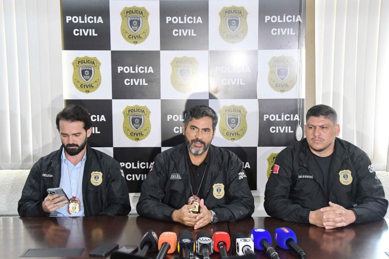 2026.04.09_coletiva policia civil © Roberto Guedes (23).JPG