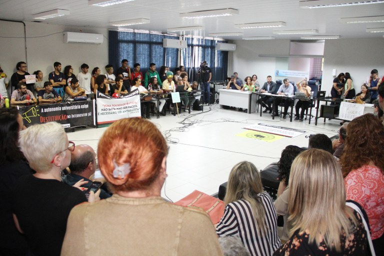 MATERIA 1 FOTO 1   REUNIÃO DO CONSUNI-UFPB-F-ORTILO ANTÔNIO (4).JPG