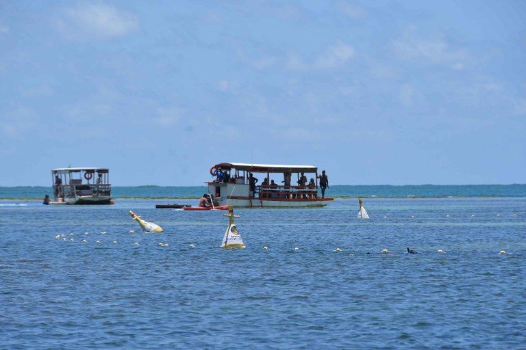 2026.03.20 Embalsamento de corais Boias no mar © Leonardo Ariel (28).JPG