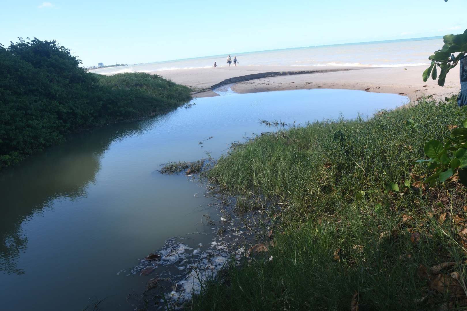 POLUIÇÃO NAS PRAIAS-F-ORTILO ANTÔNIO (8).jpg