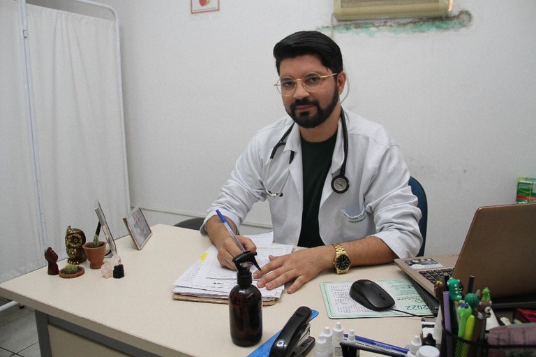 Clisten Corgellys Almeida -Enfermeiro),_F. Evandro (3).JPG