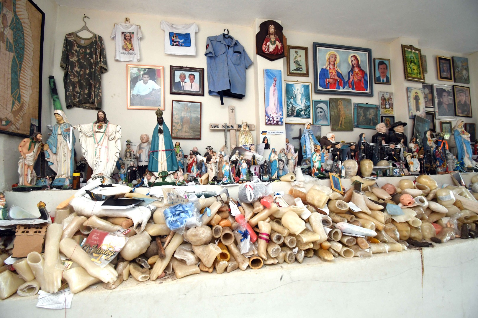 Casa das Promessas na Penha_f. evandro (4).JPG