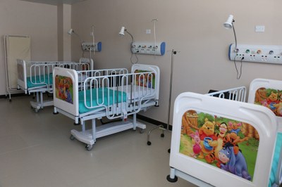 O Hospital Metropolitano Dom José Maria Pires conta com 226 leitos, sendo 60 de UTI (adulto e pediátrico)