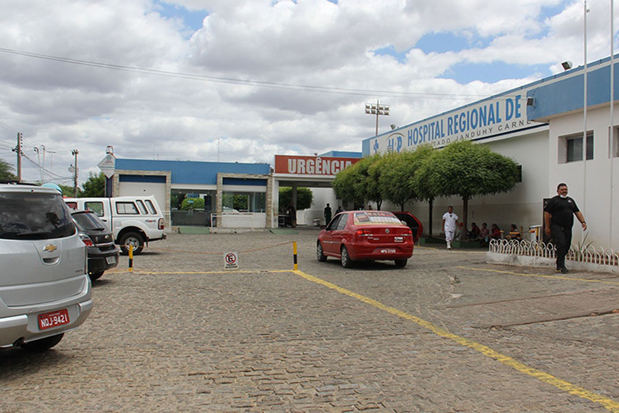 hospital patos.jpg