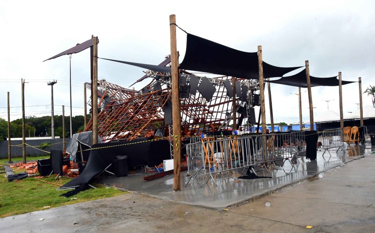 Desabamento-Estrutura-Casa-de-SHOWS_F33.jpg