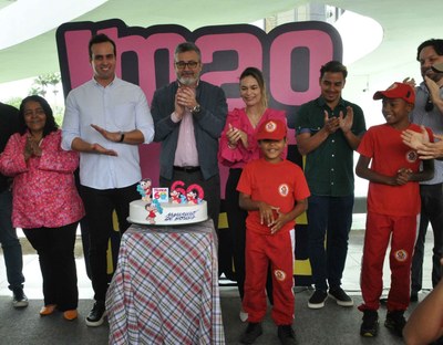 lancamento_aniversario_monica_cg_fabiana_veloso.jpg