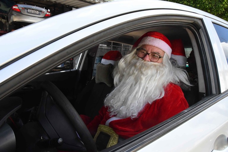 papai-noel-uber--foto-roberto-guedes.jpg