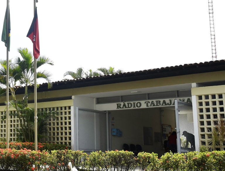 corte radio tabajara.jpg