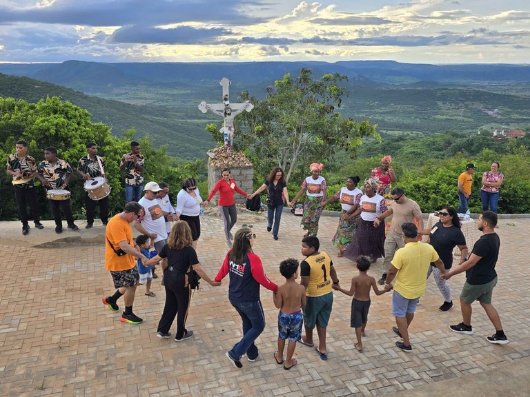 ROTAS E ROTEIROS.jpg