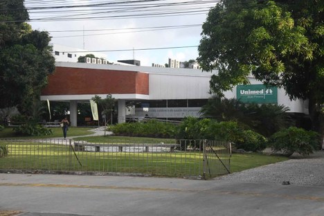 ARQUITETURA MODERNISTA-F-ORTILO ANTÔNIO (1).jpg
