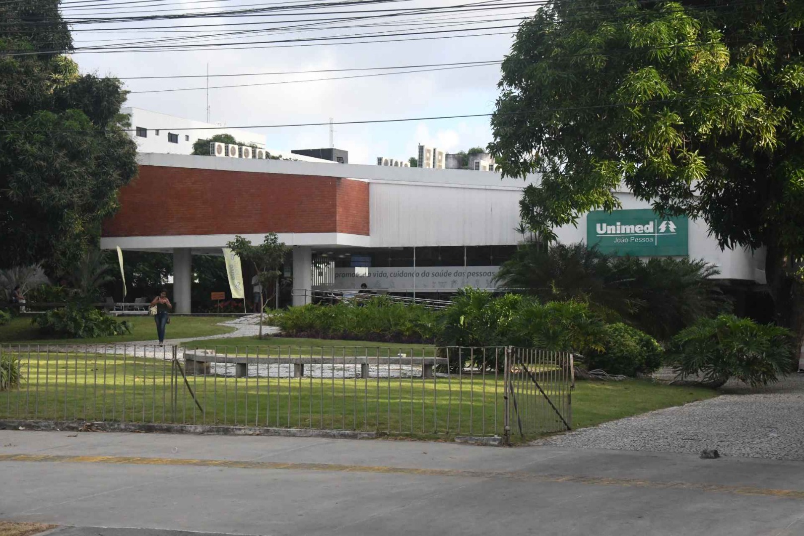 ARQUITETURA MODERNISTA-F-ORTILO ANTÔNIO (1).jpg