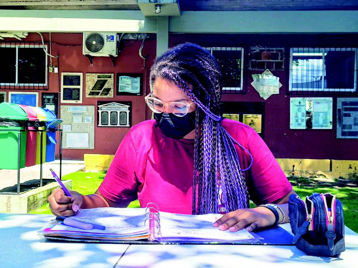 Rebecca1 - foto Esther Sousa VALENDO.jpg