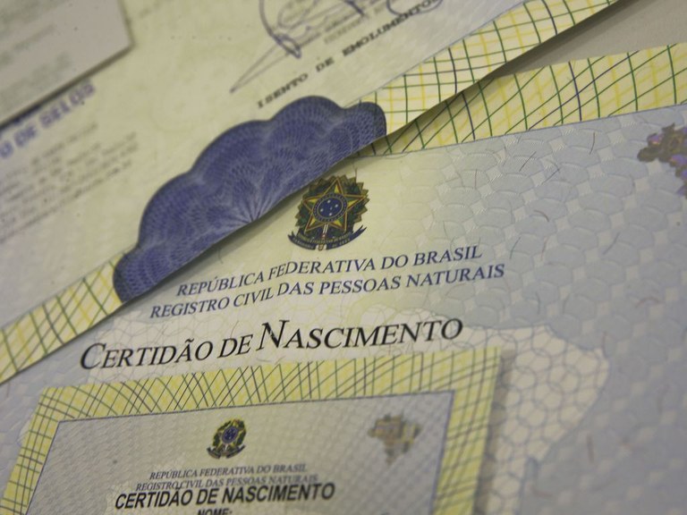 certidao_de_nascimento_registro_civil_mcajr_abr_0403221132.jpg