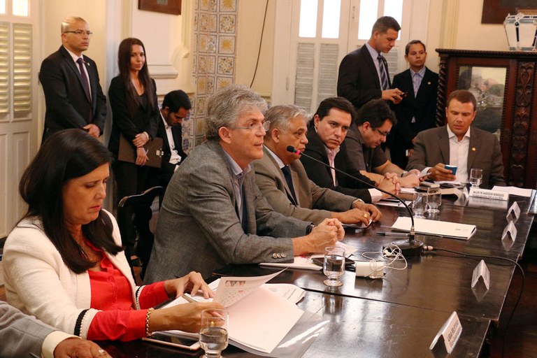 reuniao de monitoramento foto francisco fança secom pb (7).JPG