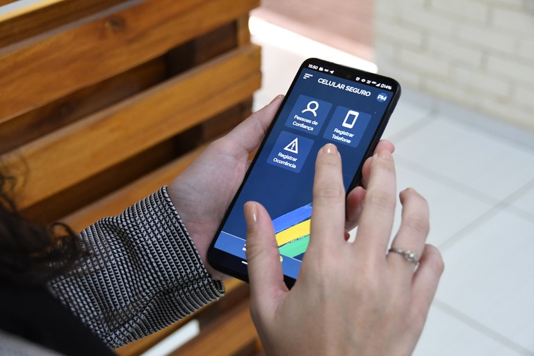 2024.07.22 Aplicativo Celular Segurança Bloqueio © João Pedrosa (1).JPG 2024.07.22 Aplicativo Celular Segurança Bloqueio © João Pedrosa (1).JPG