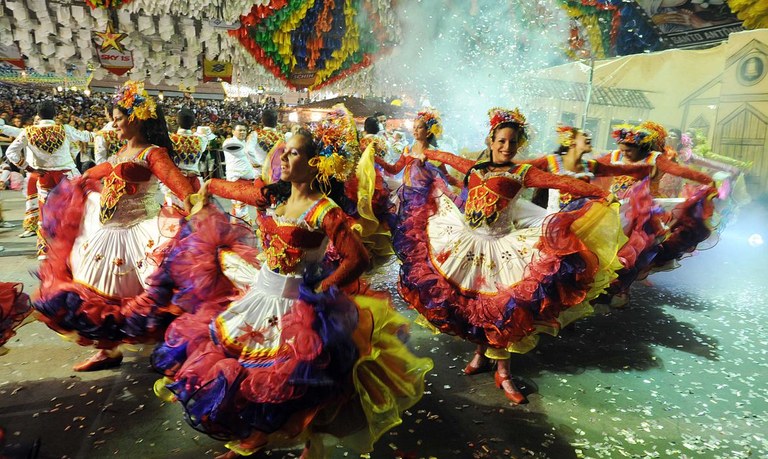Quadrilha junina Foto Codecom CG.jpg