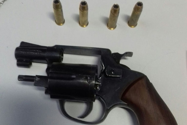 05_02_16 pm_prende_flagrante_suspeito (2).jpg