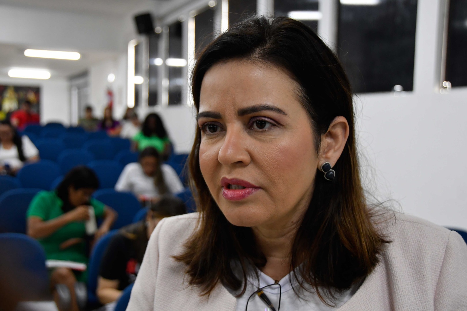 secretária-Pollyanna-Dutra.jpg