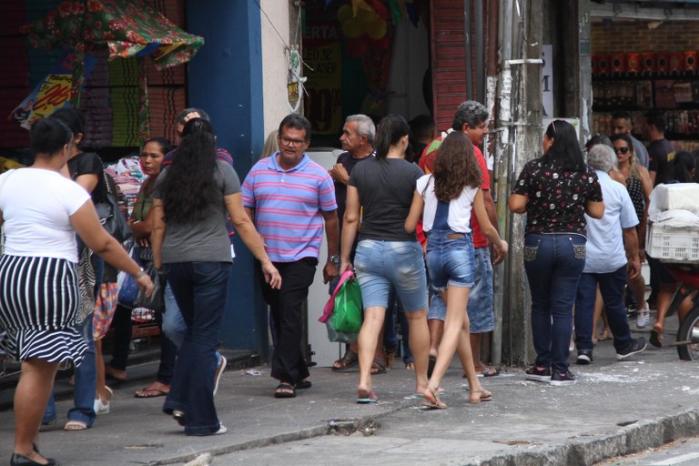 comércio_feriado-foto-edson_matos  (45).JPG